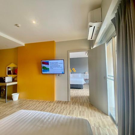 Beehive Boutique Hotel Пхукет Экстерьер фото