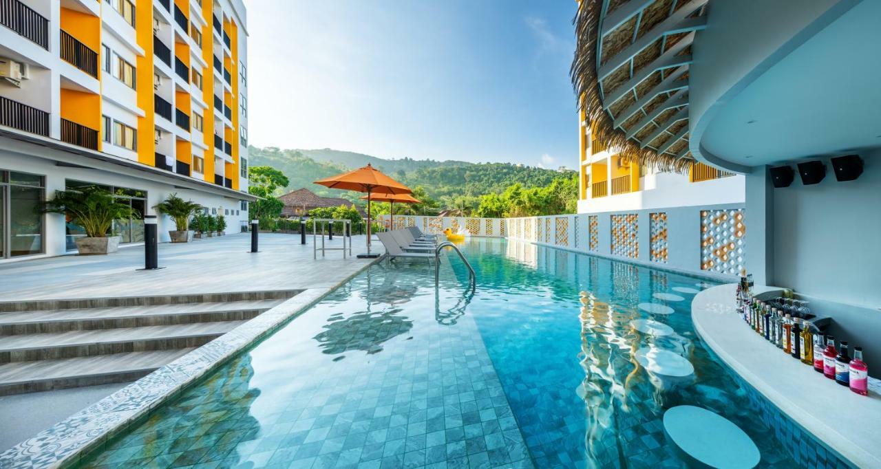 Beehive Boutique Hotel Пхукет Экстерьер фото